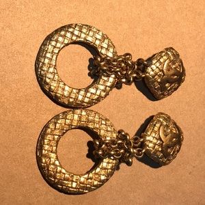 Chanel Gold Vintage Hoop Earrings. Clip-on.